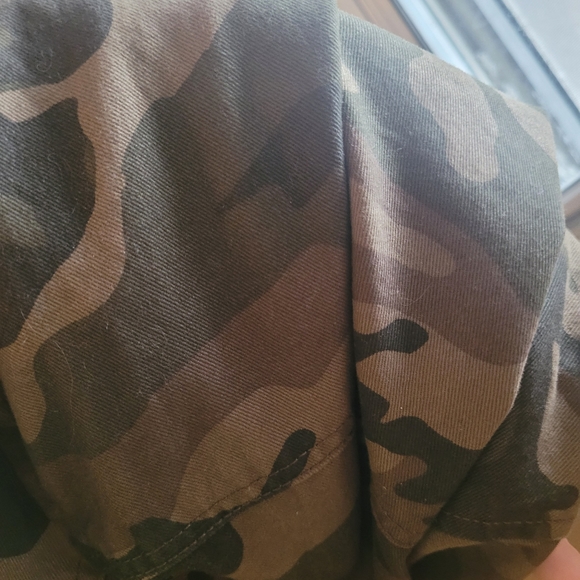 Camo jacket - Picture 2 of 5